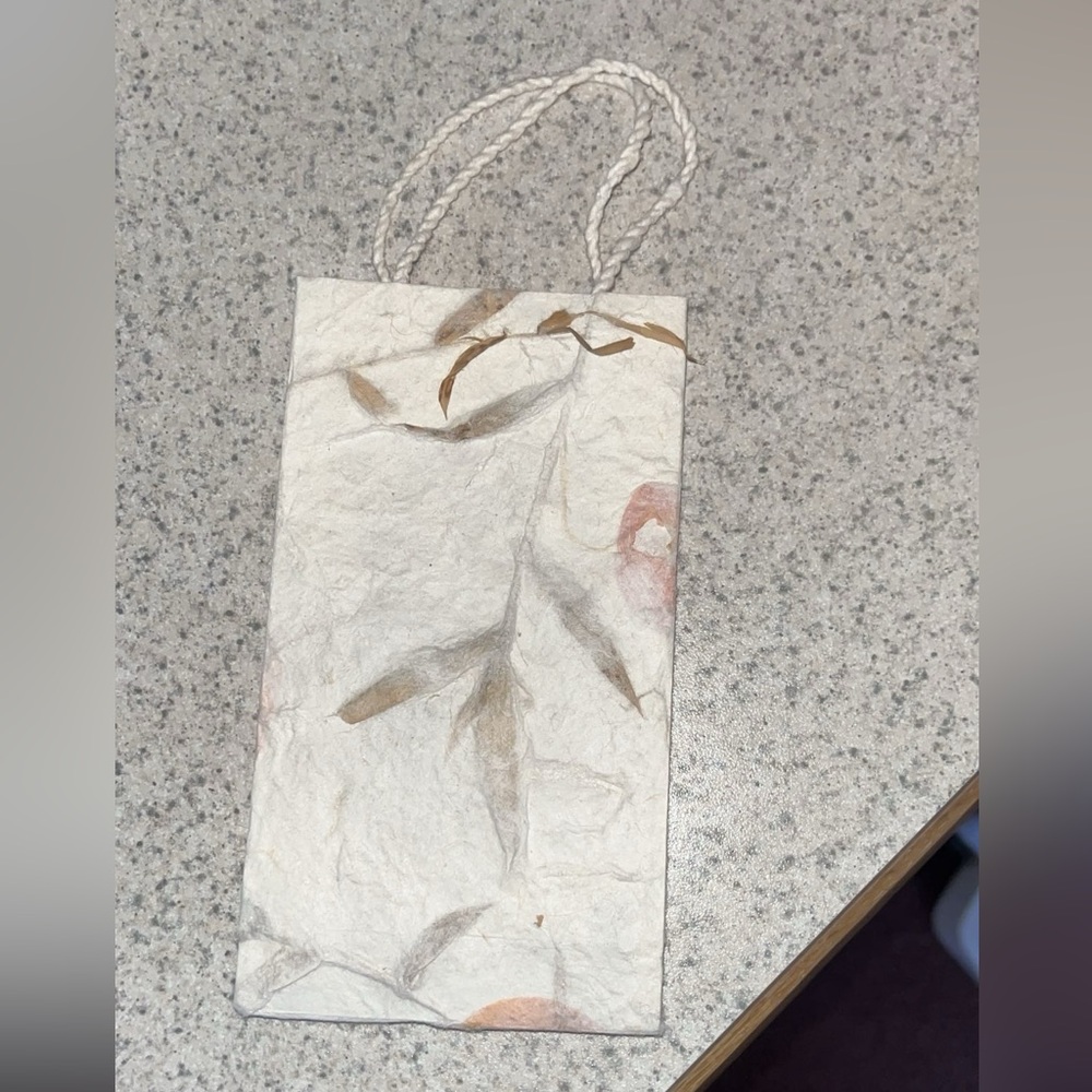 💝Free WITH PURCHASE💝  🛍️🌱 Handmade Leaf Bag 🍂🛍️